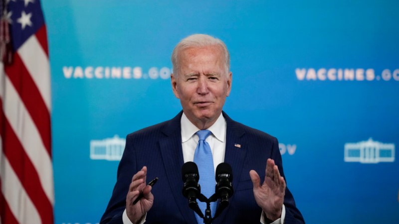 Top Health Officials Push Back Against Biden’s Booster Jabs Plan – NewsWars